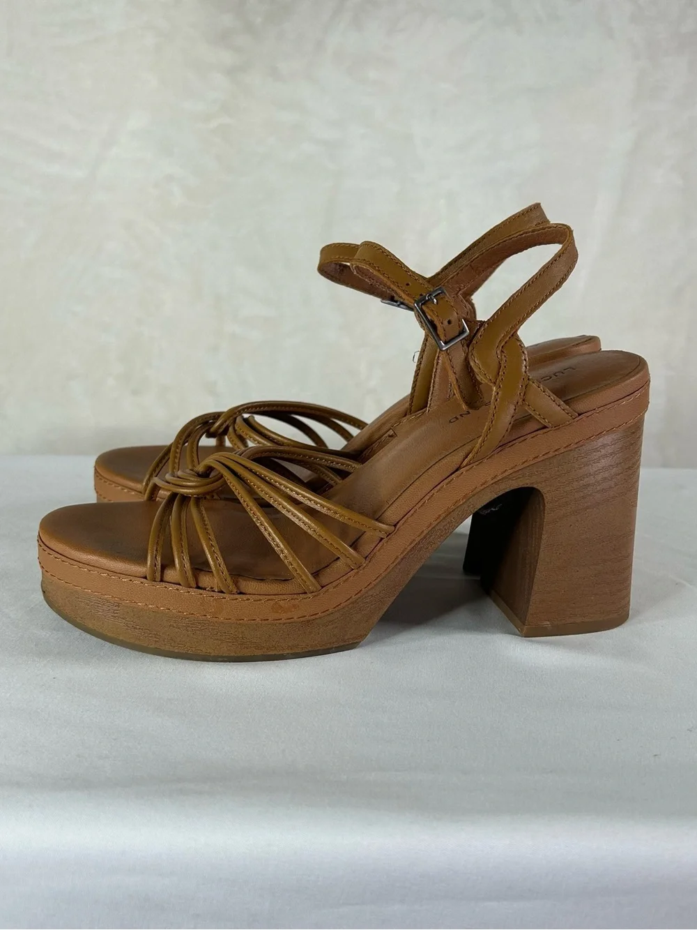 Lucky Brand Tan Strappy Platform Block Heel Sandals - Picture 1 of 5